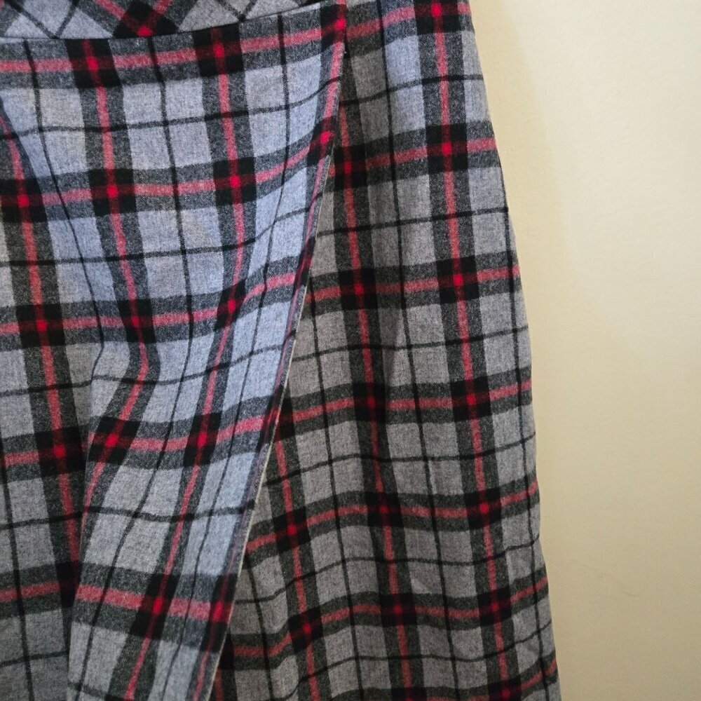 Pendleton Vintage Wool Made In USA Gray Red Plaid Faux Wrap Midi Skirt Size 10p - Picture 4 of 6